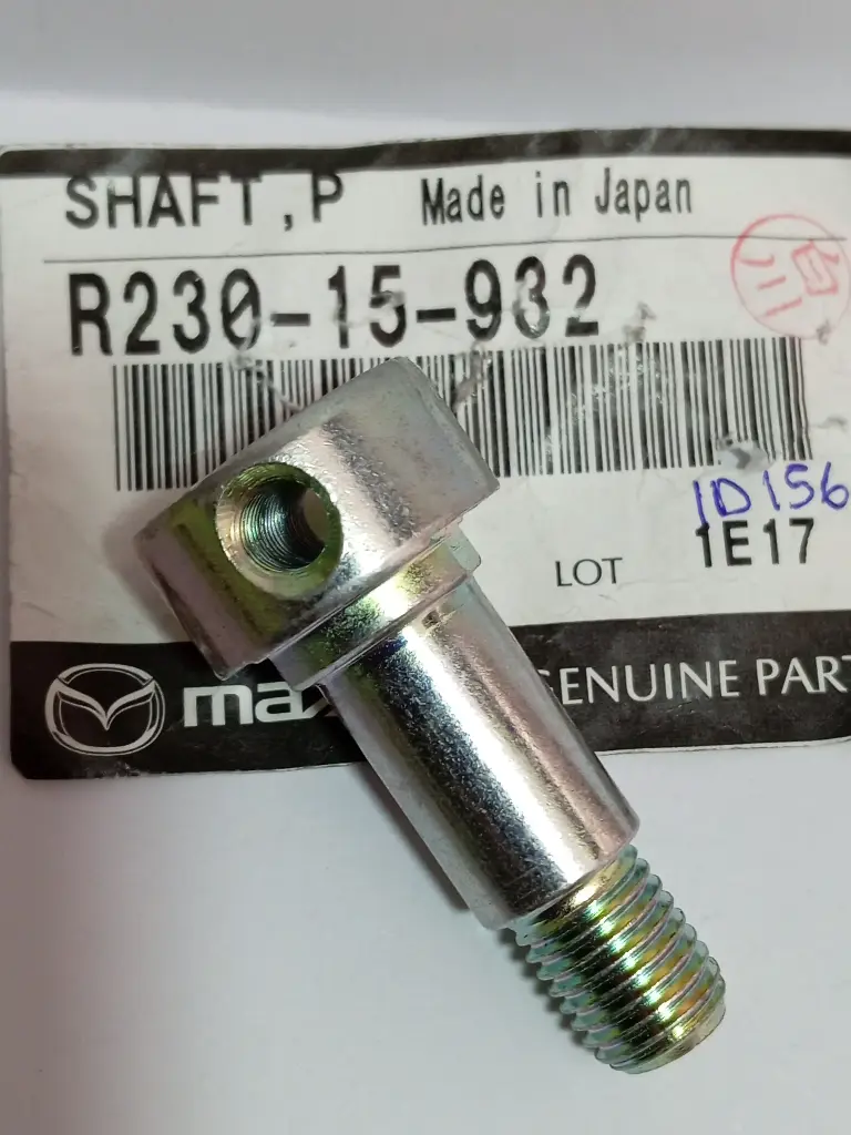 TORNILLO REGULACION POLEA BANDA B2600 97-07 BT-50 2.6 08-16
