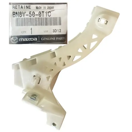 [BN8V500T1C] VINCHA SOPORTE GUARDACHOQUE DELT RH MAZDA 3 06-10 4P