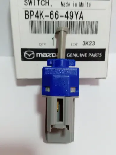 [BP4K6649YA] INTERRUPTOR PEDAL EMBRAGUE MAZDA 3 06- MAZDA 2 10- MAZDA 6 07-