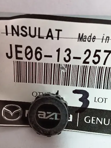 [JE0613257] CAUCHO EMPAQUE INYECTOR COMBUSTIBLE B2200 B2600 01-07 BT-50 2.2 2.6 08-16
