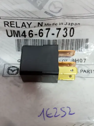 [UM4667730] RELAY B2200 B2600 01-07 BT-50 08-16