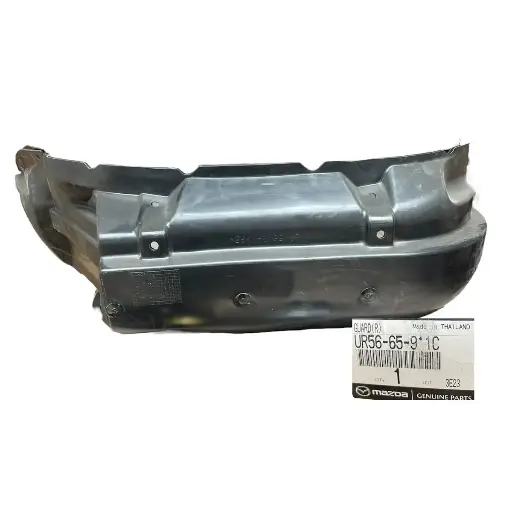 [UR5665911C] GUARDAPOLVO POSTERIOR RH BT-50 08-16